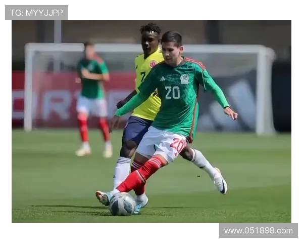 墨西哥归化25岁边卫莱德斯马